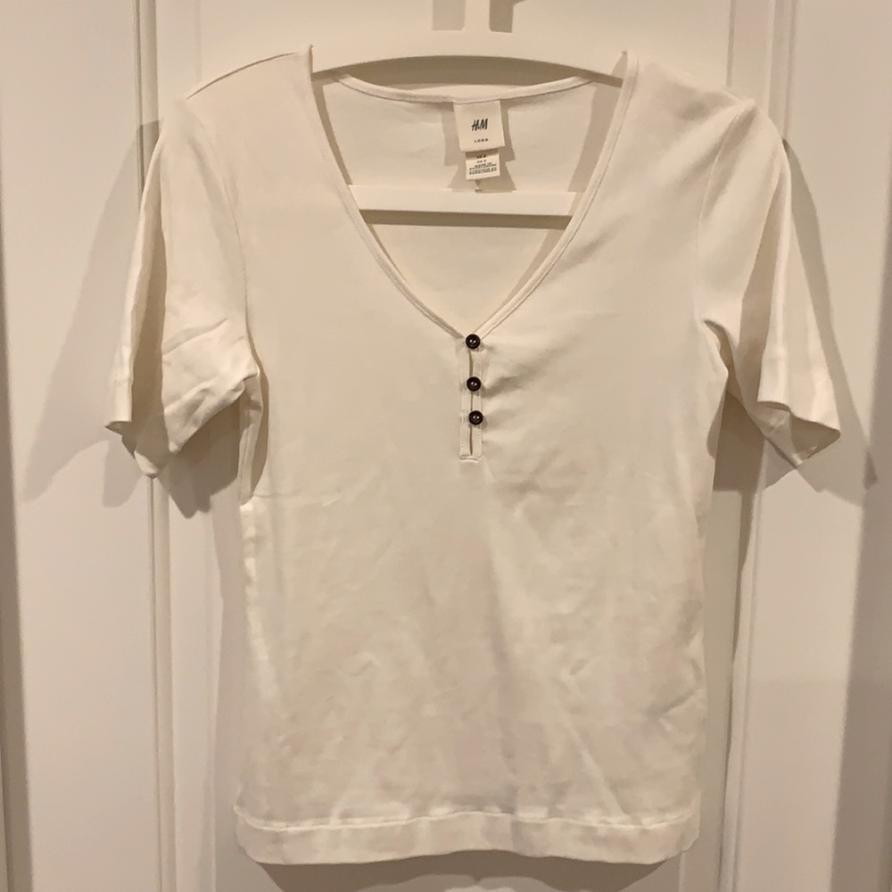 BRAND NEW! H&M top
